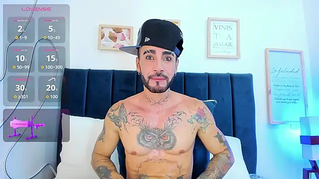 Lancelot Benwick online show from October 19, 2025, 2:56 am