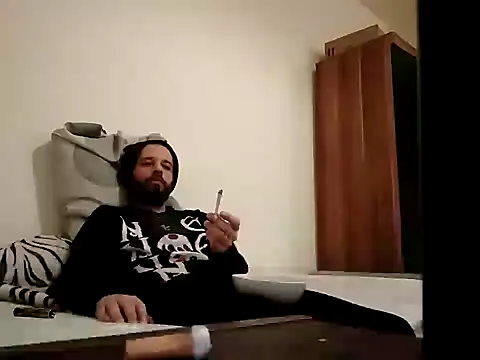 Snapshot of calacalacala chatting on January 7, 2025, 5:33 am calacalacala online show from January 7, 2025, 5:33 am