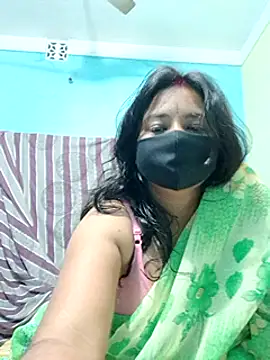  MilkyBar online show from January 25, 2025, 8:00 pm