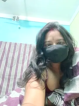  MilkyBar online show from February 8, 2025, 6:01 pm