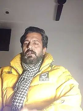 MAGNETICDADDY8 online show from January 9, 2026, 10:22 pm