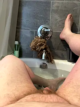 Snapshot of Ucsamiam chatting on November 11, 2025, 4:34 am Ucsamiam online show from November 11, 2025, 4:34 am