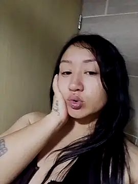 Snapshot of boobsTaylor chatting on November 29, 2025, 7:44 am boobsTaylor online show from November 29, 2025, 7:44 am