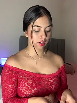 Snapshot of Julii- chatting on January 23, 2025, 12:09 pm Julii- online show from January 23, 2025, 12:09 pm