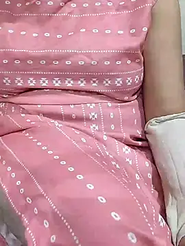 Snapshot of mallupriyapriya chatting on February 10, 2025, 7:58 am mallupriyapriya online show from February 10, 2025, 7:58 am