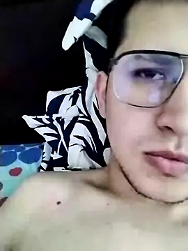 Snapshot of jonatanl31 chatting on January 11, 2025, 2:36 pm jonatanl31 online show from January 11, 2025, 2:36 pm