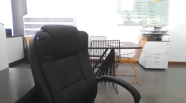 Snapshot of jonatanl31 chatting on January 17, 2025, 6:44 pm jonatanl31 online show from January 17, 2025, 6:44 pm