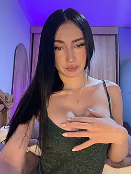 Maddy Jones online show from January 7, 2026, 2:47 am