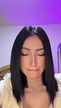 Maddy Jones online show from March 6, 2026, 11:12 pm