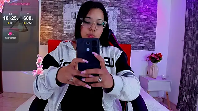 Emily sc online show from January 20, 2025, 4:34 pm