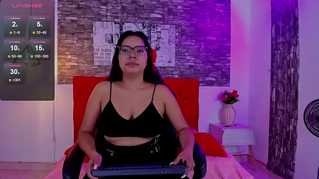 Emily sc online show from March 22, 2025, 12:25 pm