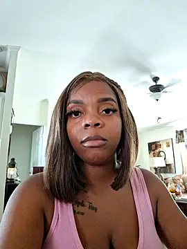 Snapshot of Sade_summer chatting on January 7, 2025, 7:38 pm Sade summer online show from January 7, 2025, 7:38 pm