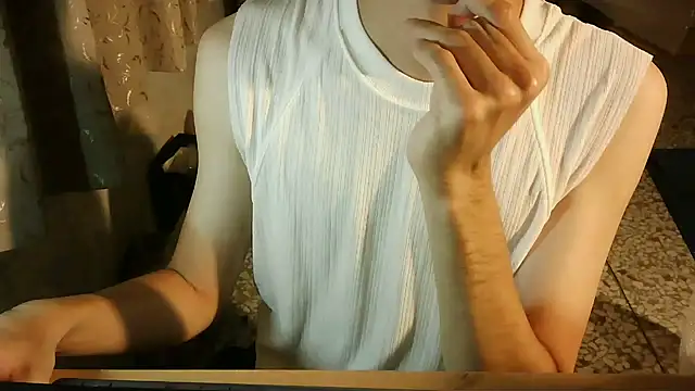 KYU890428 online show from October 19, 2025, 3:45 pm