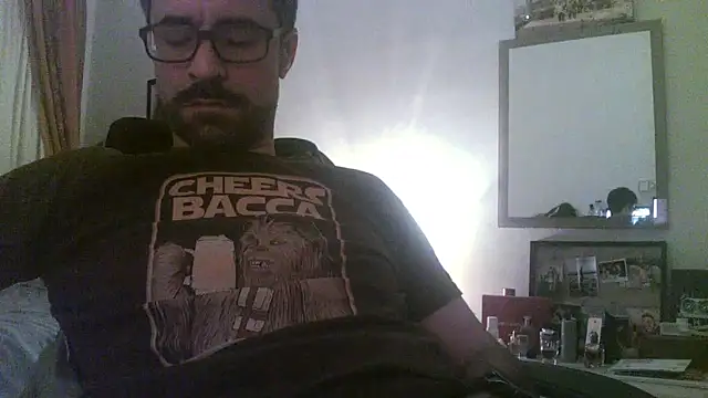 Snapshot of Patrickhound chatting on February 1, 2025, 2:47 am Patrickhound online show from February 1, 2025, 2:47 am