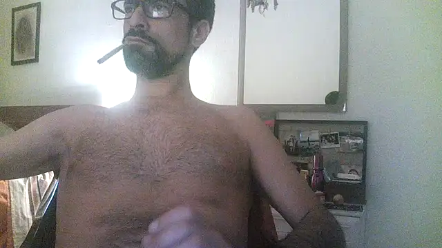 Snapshot of Patrickhound chatting on September 13, 2025, 9:47 pm Patrickhound online show from September 13, 2025, 9:47 pm