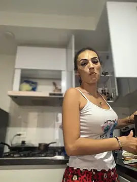 Samantha bigboobs online show from February 2, 2026, 12:04 pm