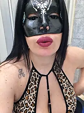 Snapshot of desyree89 chatting on December 19, 2025, 4:30 am desyree89 online show from December 19, 2025, 4:30 am