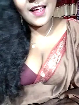 YERY HOT online show from October 27, 2025, 4:44 pm