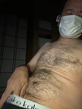 Snapshot of Ryo-j chatting on October 16, 2025, 3:35 pm Ryo-j online show from October 16, 2025, 3:35 pm