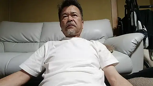 Ryo-j online show from May 12, 2026, 2:03 pm