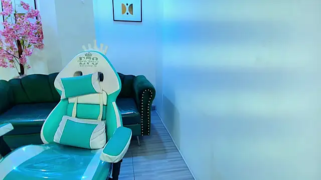 Arianna sweeet online show from November 11, 2025, 3:39 am