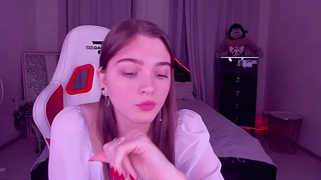 VITA TESS online show from March 15, 2025, 4:54 pm