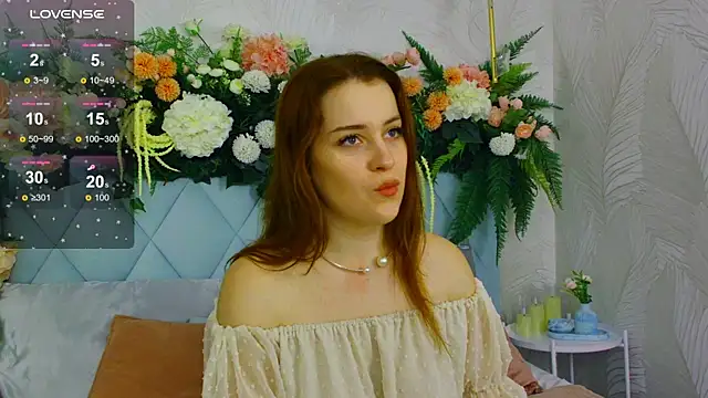 EllieGarson online show from October 5, 2025, 5:11 pm