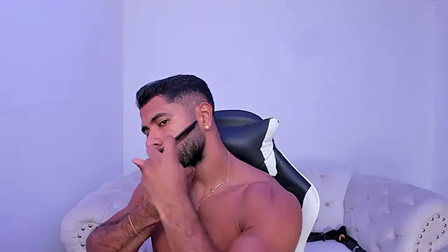 Santiago huntt online show from December 5, 2025, 12:47 pm