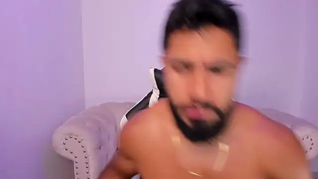 Santiago huntt online show from February 10, 2026, 7:40 pm