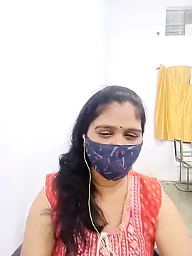 Snapshot of Lucky-Deepthi chatting on February 14, 2025, 6:19 pm Lucky-Deepthi online show from February 14, 2025, 6:19 pm