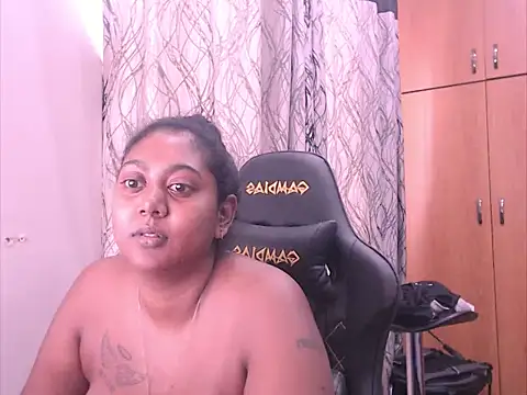 Snapshot of Indian_Ruby99 chatting on February 8, 2025, 9:24 am Indian Ruby99 online show from February 8, 2025, 9:24 am