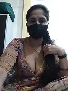 priyancyfun online show from May 24, 2026, 1:43 am