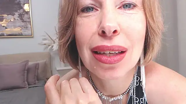 AnnyUBright online show from December 5, 2025, 1:58 am