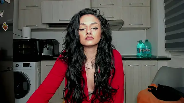 NNNoire online show from January 21, 2025, 2:48 pm