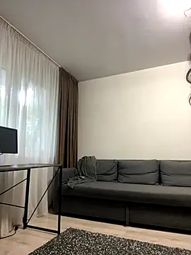 NNNoire online show from October 11, 2025, 9:41 am