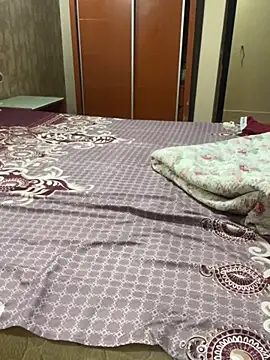 Snapshot of Maya_mimi chatting on January 24, 2025, 12:42 am Maya mimi online show from January 24, 2025, 12:42 am