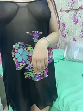 Snapshot of Maya_mimi chatting on February 19, 2025, 7:27 pm Maya mimi online show from February 19, 2025, 7:27 pm