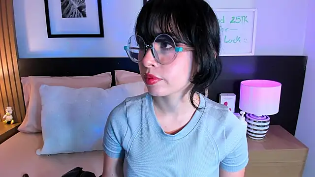 vi anaya online show from March 31, 2026, 12:05 pm