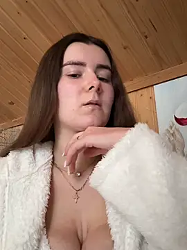 mewKate online show from February 19, 2026, 2:57 pm