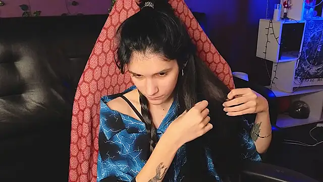 Hyeon Jin online show from February 13, 2025, 4:43 am