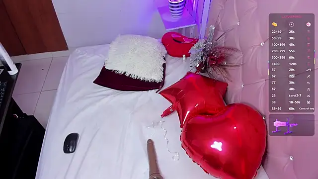 TylerBloom online show from February 10, 2025, 8:53 pm