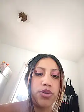 Adrianisx online show from January 14, 2025, 4:50 pm