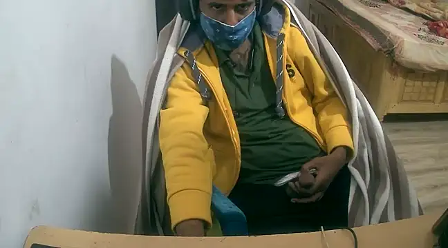 Snapshot of chandni89 chatting on January 7, 2025, 1:59 am chandni89 online show from January 7, 2025, 1:59 am