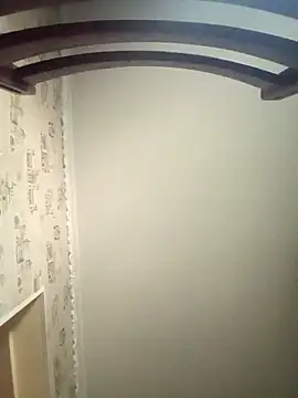 Lauren Amabel online show from September 27, 2025, 9:25 am