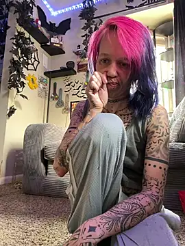 trashbrat online show from May 18, 2026, 11:21 pm