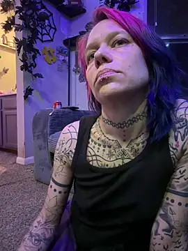 trashbrat online show from May 21, 2026, 9:49 am