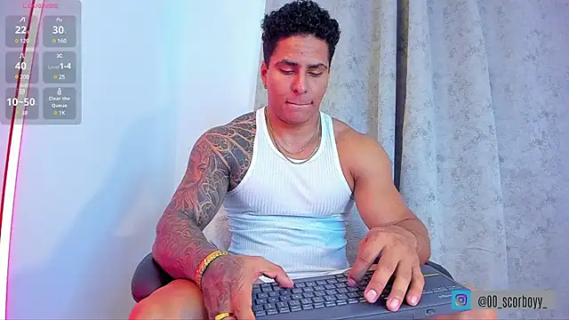 Snapshot of Maximoscott chatting on February 5, 2025, 12:27 pm Maximoscott online show from February 5, 2025, 12:27 pm