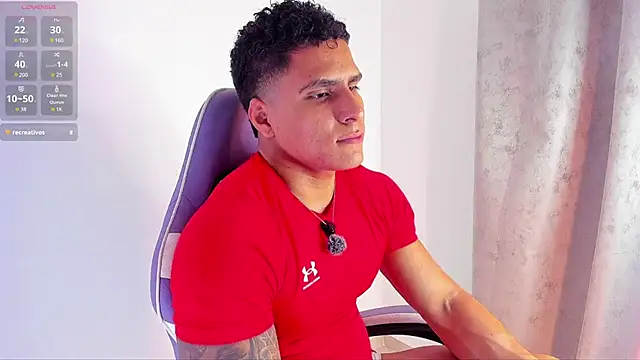 Snapshot of Maximoscott chatting on March 15, 2025, 10:11 pm Maximoscott online show from March 15, 2025, 10:11 pm