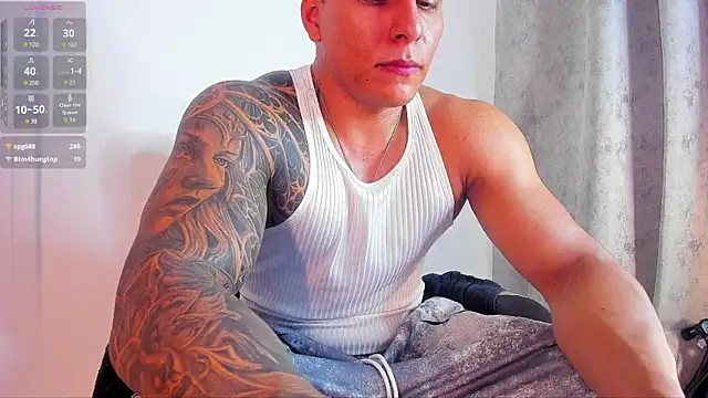 Snapshot of Maximoscott chatting on March 20, 2025, 2:51 am Maximoscott online show from March 20, 2025, 2:51 am