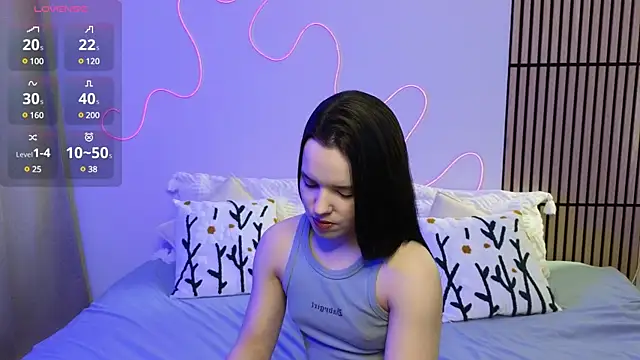 Snapshot of Harleen_Moore chatting on February 2, 2025, 10:13 am Harleen Moore online show from February 2, 2025, 10:13 am